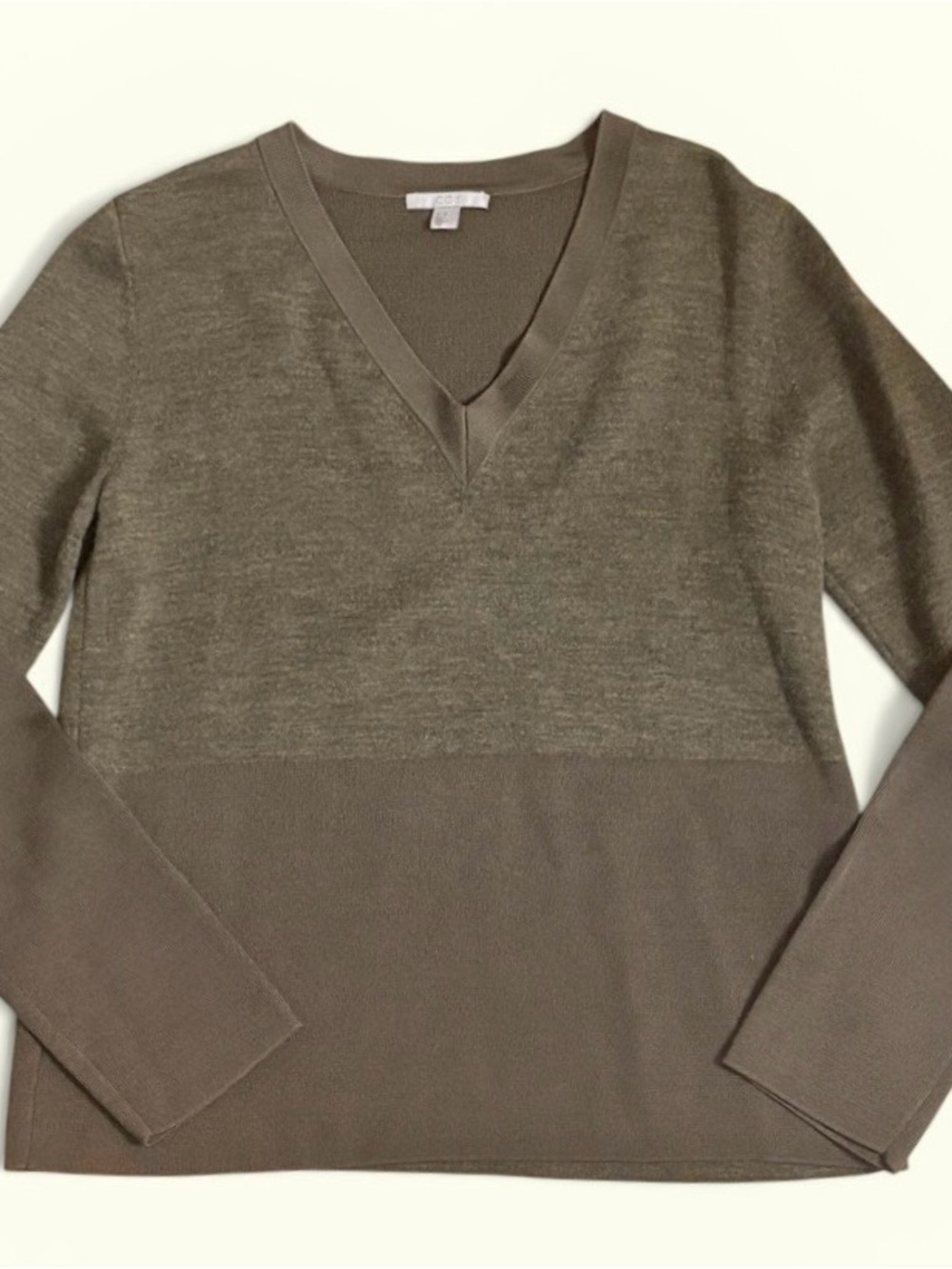 COS Two-Tone V-Neck Pullover Wool Blend Sweater in Olive